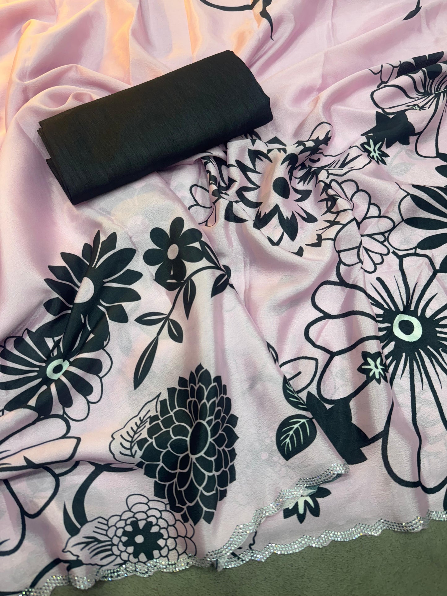 CELEBRITY STYLE SAREE