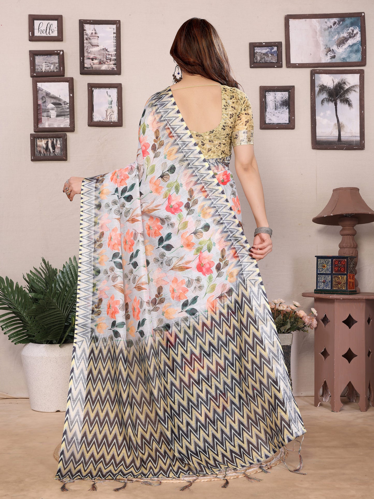 Pure Tredy New Collection of cotton linen Saree with Blouse