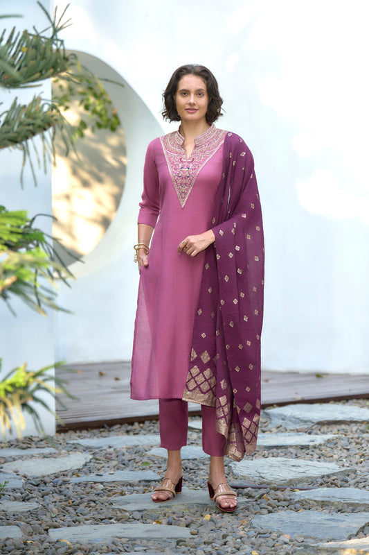 Mauve Pink Embroidered Kurta Set