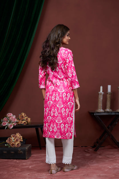 Women Floral Print Straight Kurti