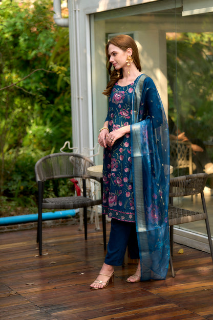SEW Floral Embroidered V-Neck Anarkali Kurta