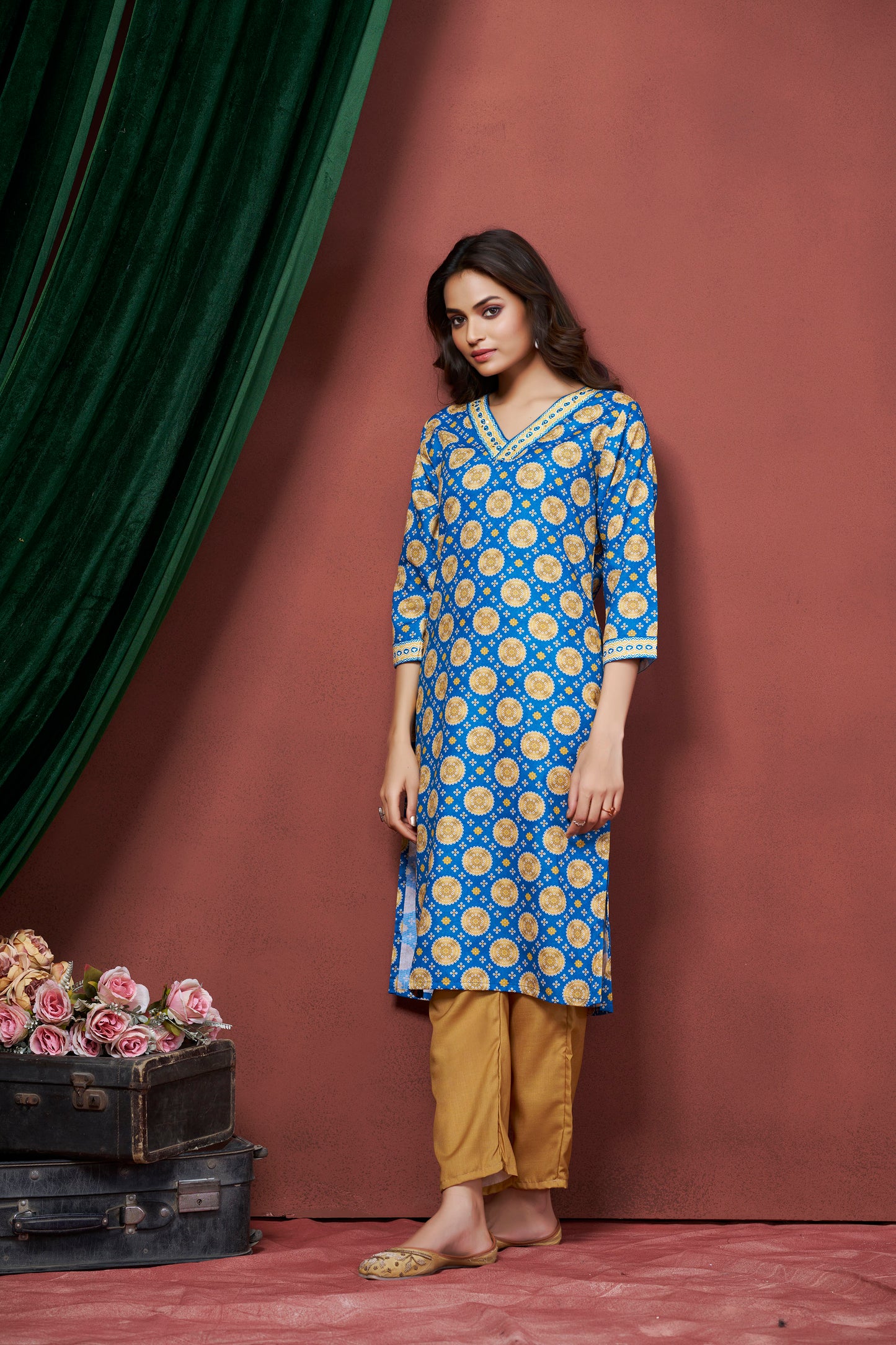 Rimeline Ethnic Motifs Printed Straight Kurta