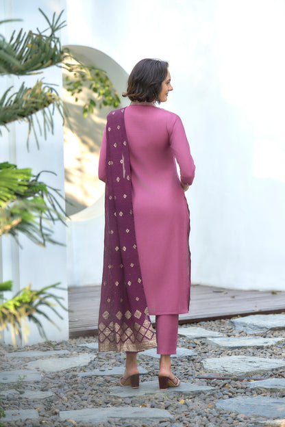 Mauve Pink Embroidered Kurta Set