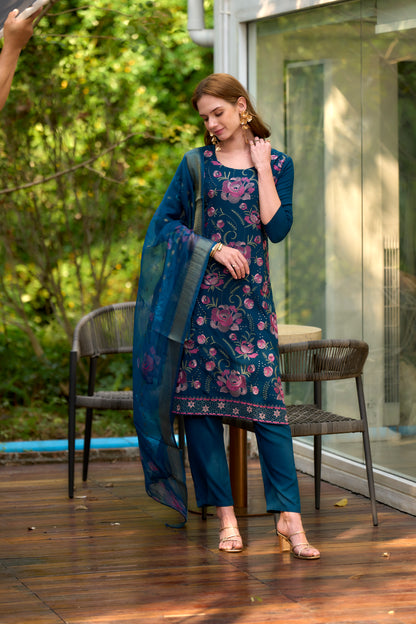 SEW Floral Embroidered V-Neck Anarkali Kurta