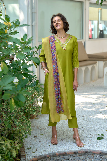 Zaria Chanderi Kurta Set