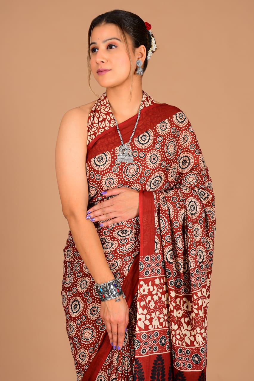 Royal Blue Handblock Print Saree – Timeless Ethnic Elegance