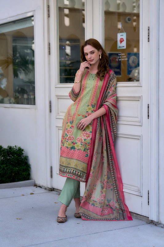 SHOWOFF Women's Floral Straight Kurta and Trouser