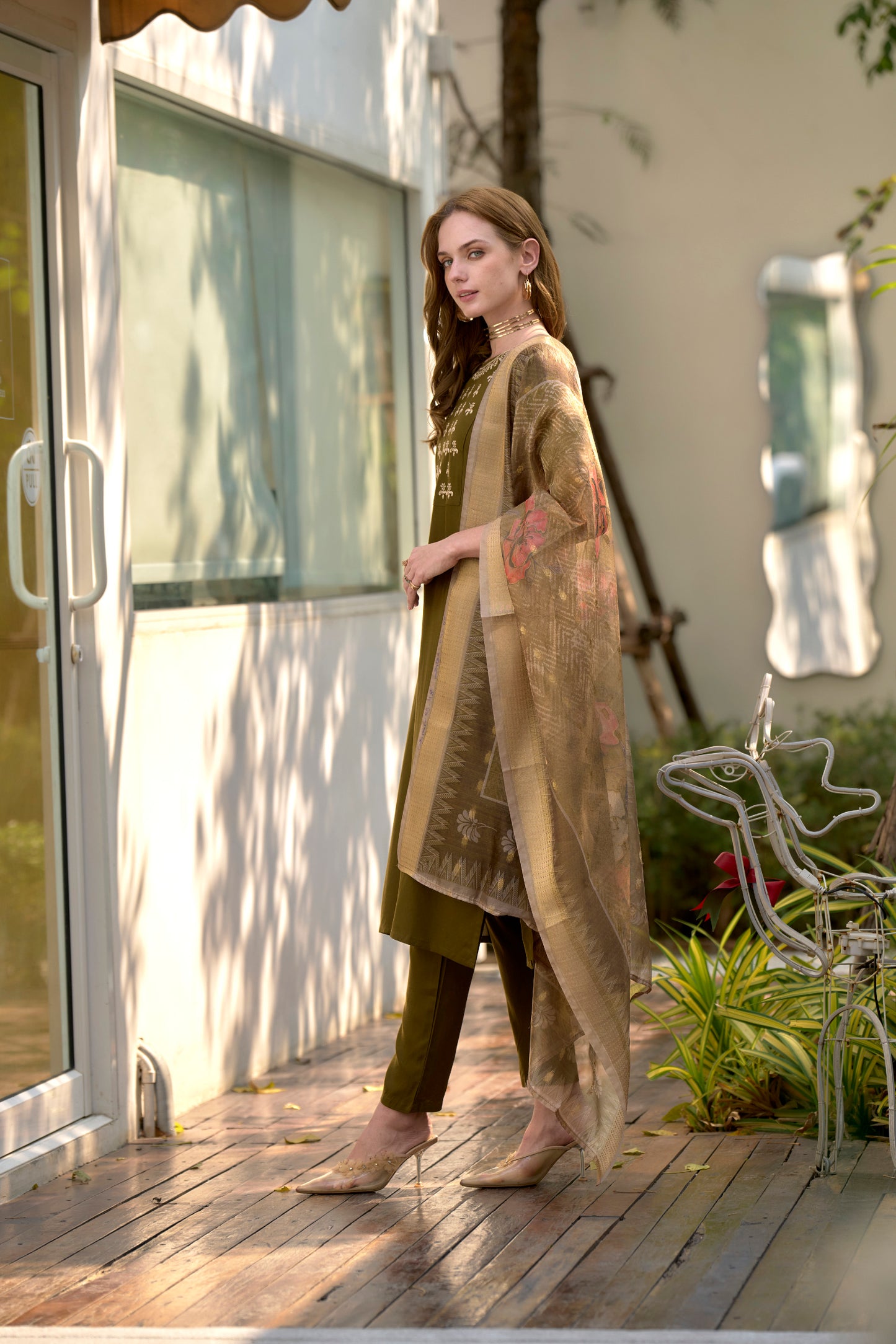 Mehndi Embroidered Rayon Kurta Set