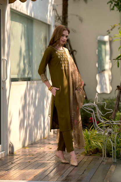 Mehndi Embroidered Rayon Kurta Set