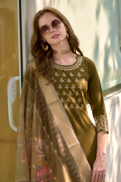 Mehndi Embroidered Rayon Kurta Set