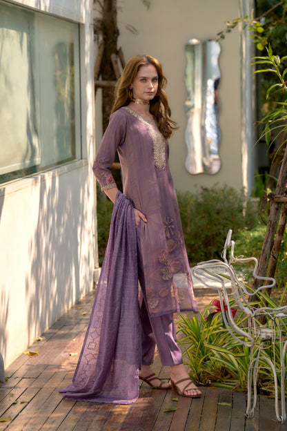 Royal Bloom Embroidered Kurta Set