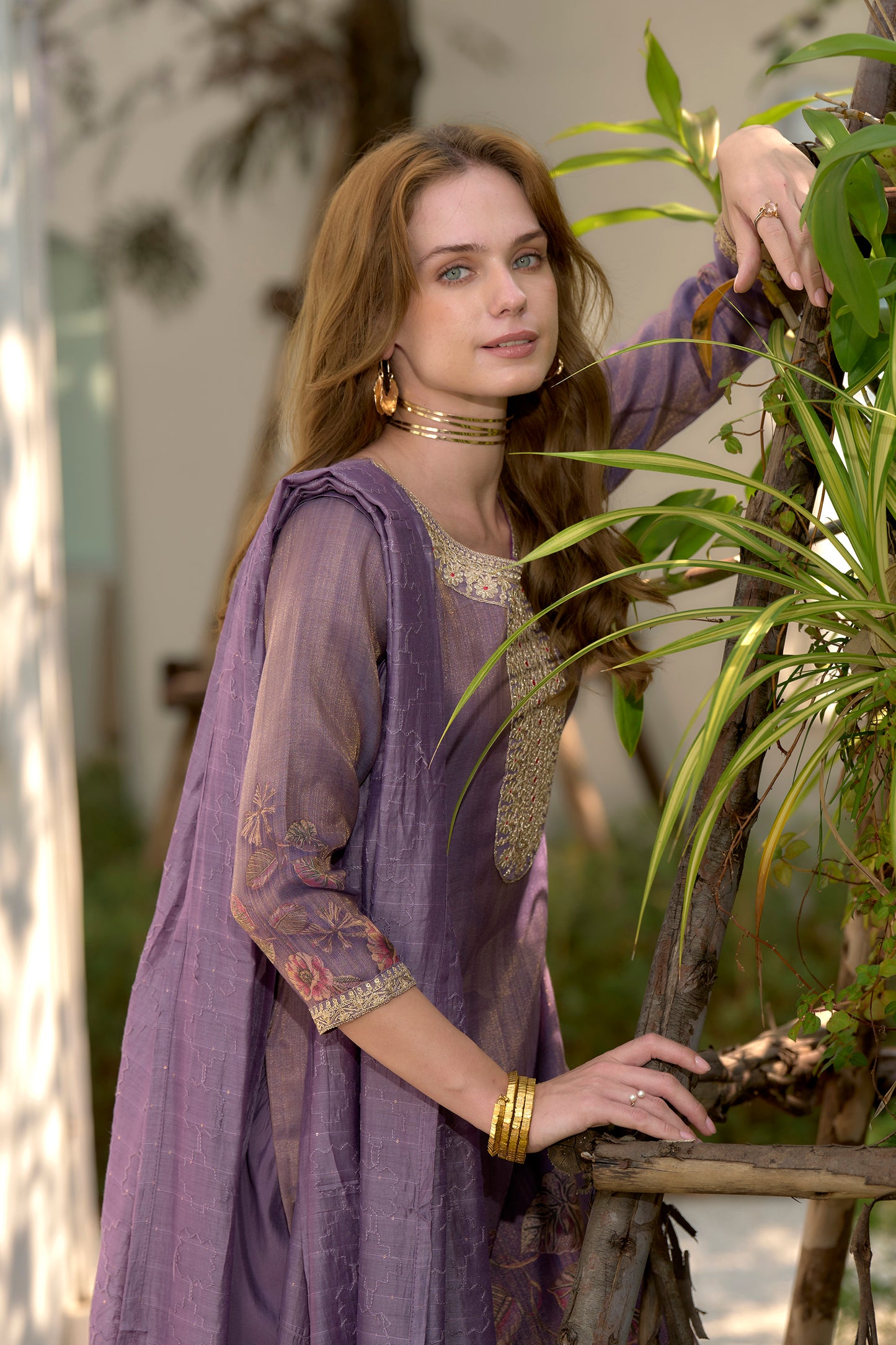 Royal Bloom Embroidered Kurta Set