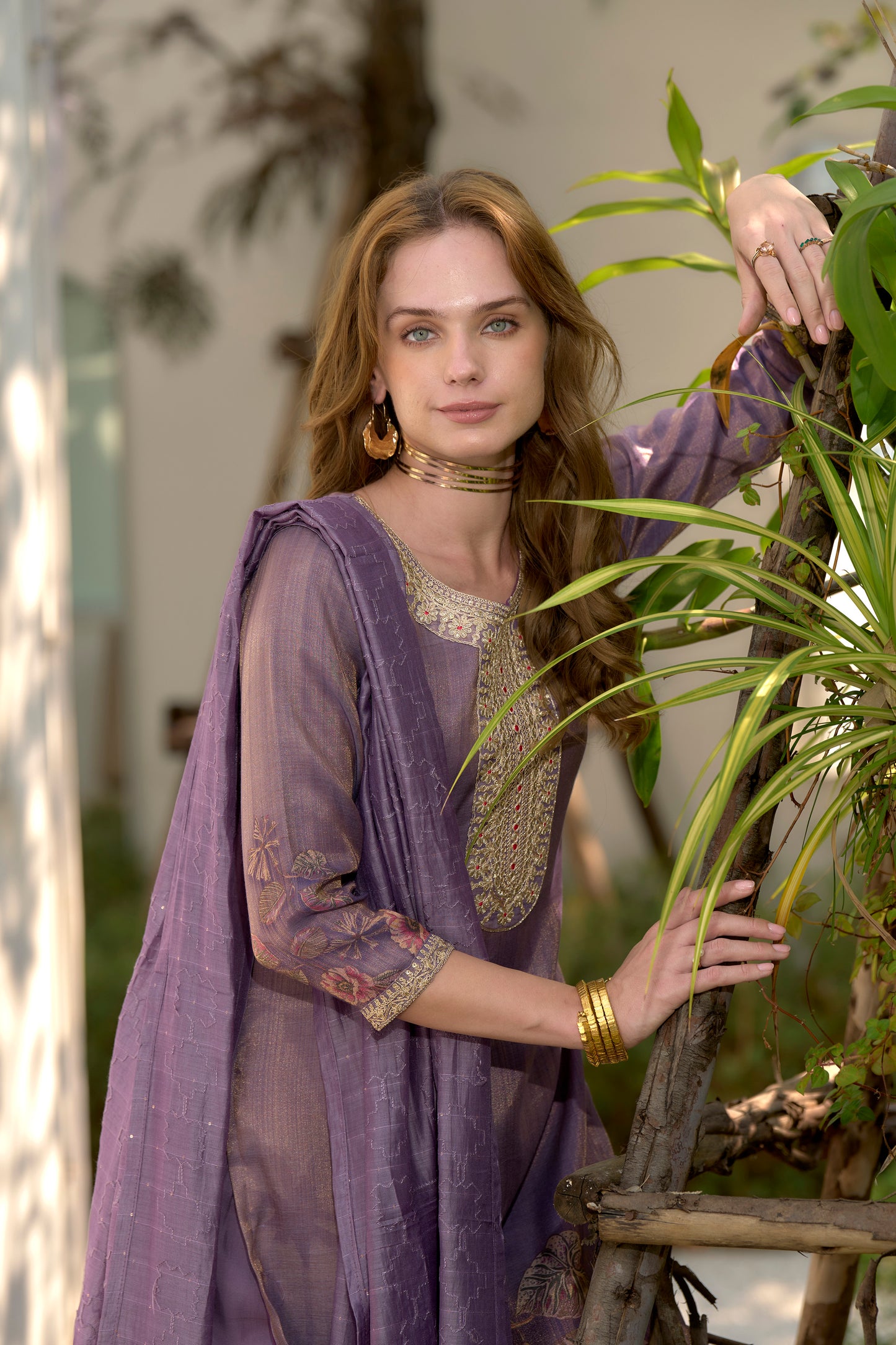 Royal Bloom Embroidered Kurta Set