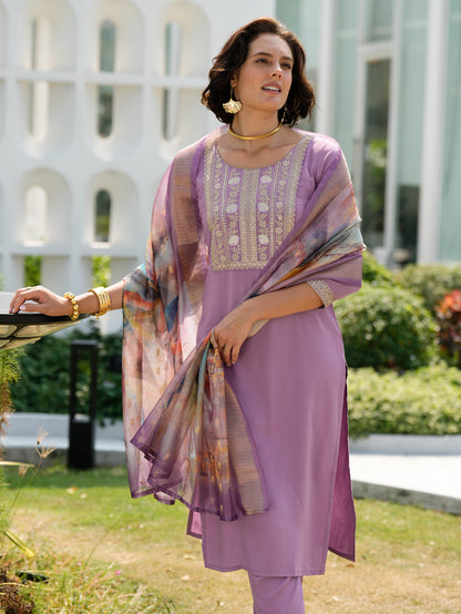 Lavender Luxe Embroidered Kurta Set