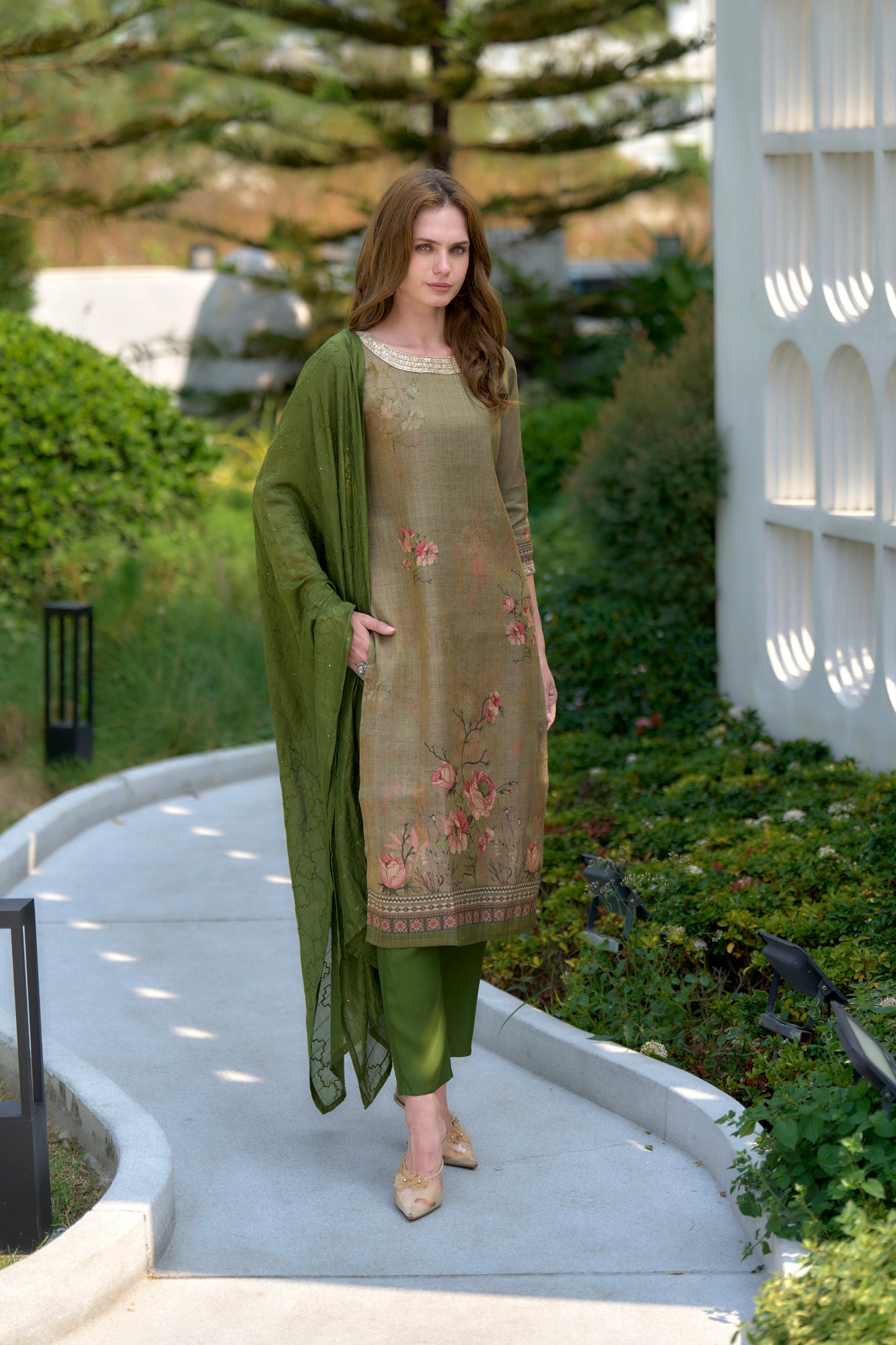 Moss Green Floral Embroidered Tissue Kurta Set