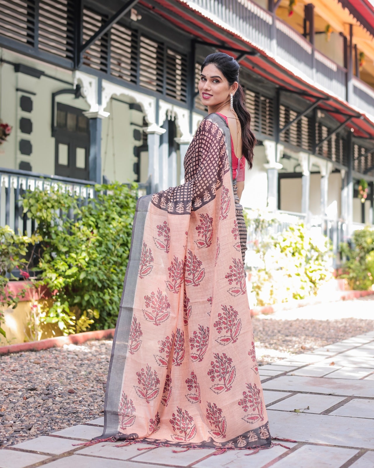 Elegant Peach & Black Digital Print Linen Saree