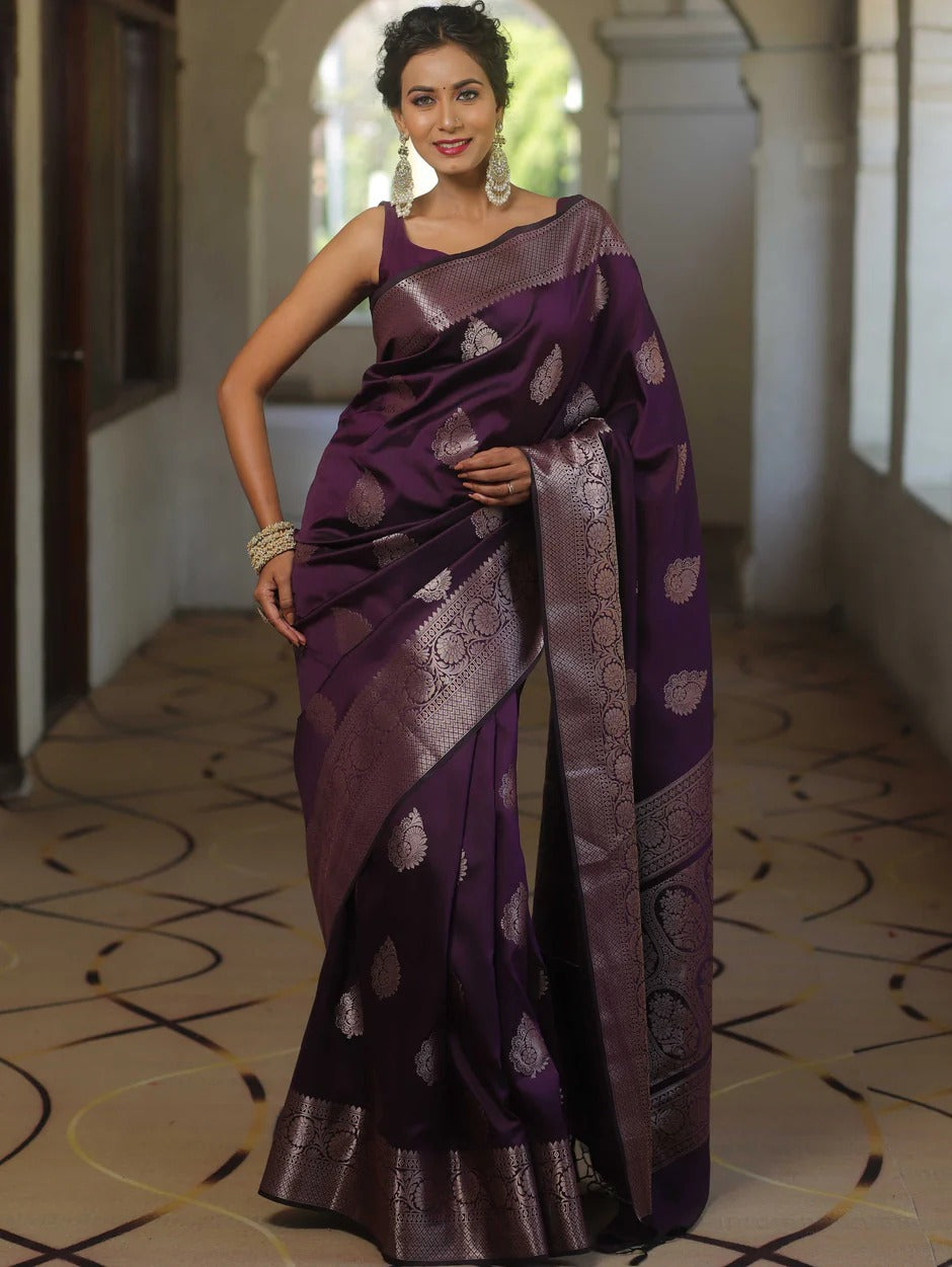 Trendy Lichi Silk Weaving Lavender Saree With Blouse Piese