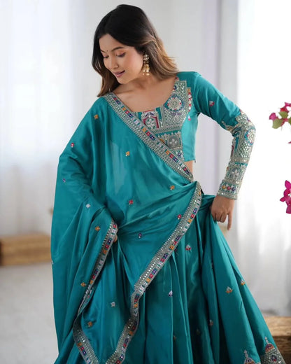 Peacock Blue Chaniya Choli for Women – Heavy Mirror Work Gujarati Lehenga with Embroidered Blouse & Dupatta | Wedding & Navratri Traditional Outfit