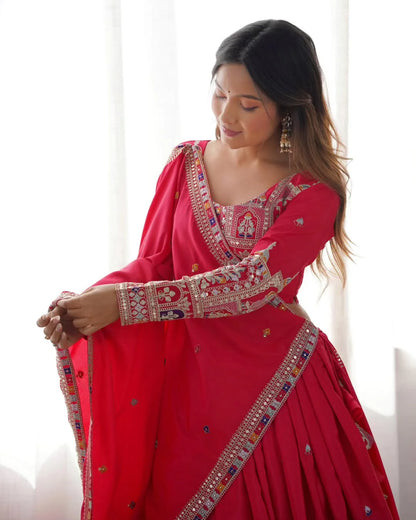 Designer Wedding Chaniya Choli for Women – Traditional Mirror Work Lehenga in Rani Pink & Gajri with Embroidered Dupatta – Gujarati Garba Navratri Outfit
