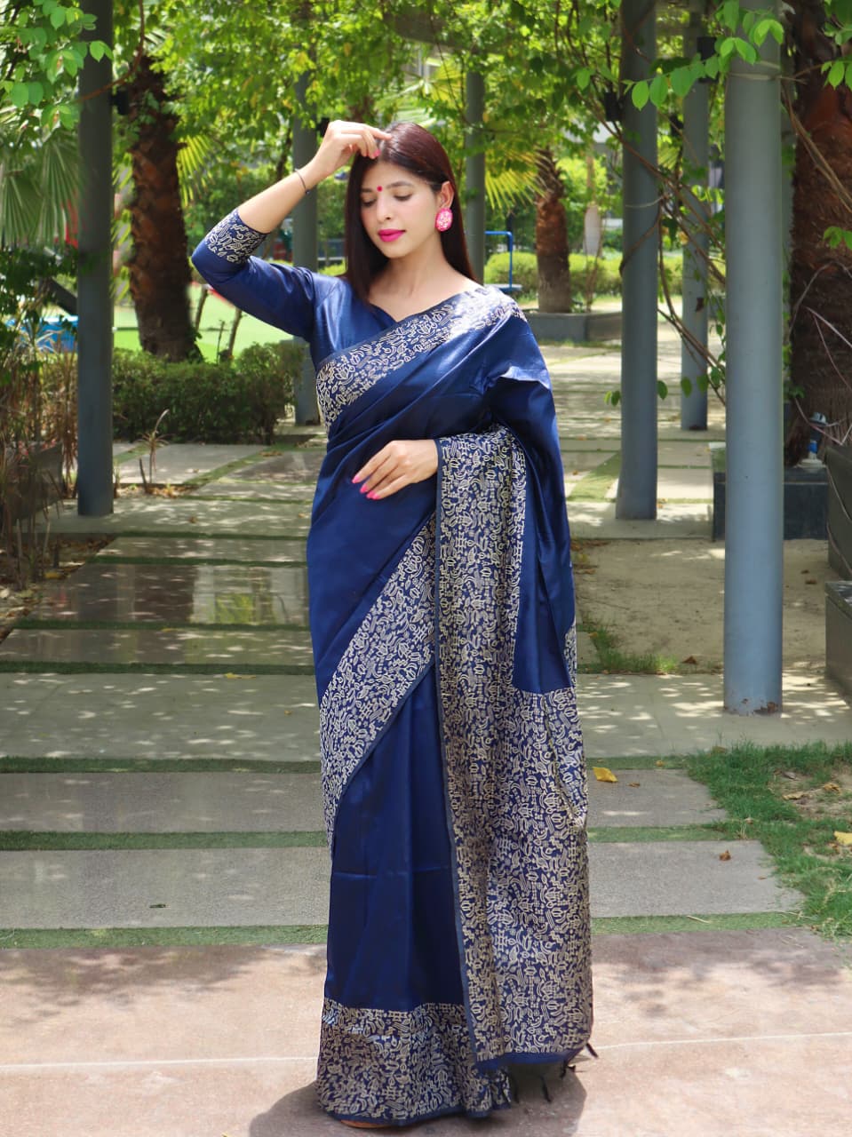 NEW DEMANDING KALAMKARI WEAVING SAREE