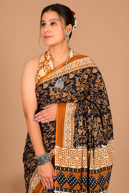 RUNNING GAJI SATIN AJRAK PRINT SAREE