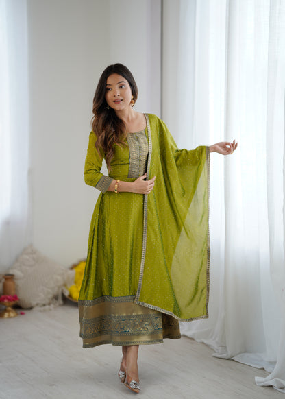 Premium Quality Bluming Vichitra fabric with Jacquard Weaving Lace Border Duptta Gown