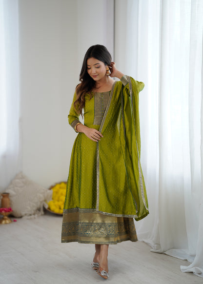 Premium Quality Bluming Vichitra fabric with Jacquard Weaving Lace Border Duptta Gown