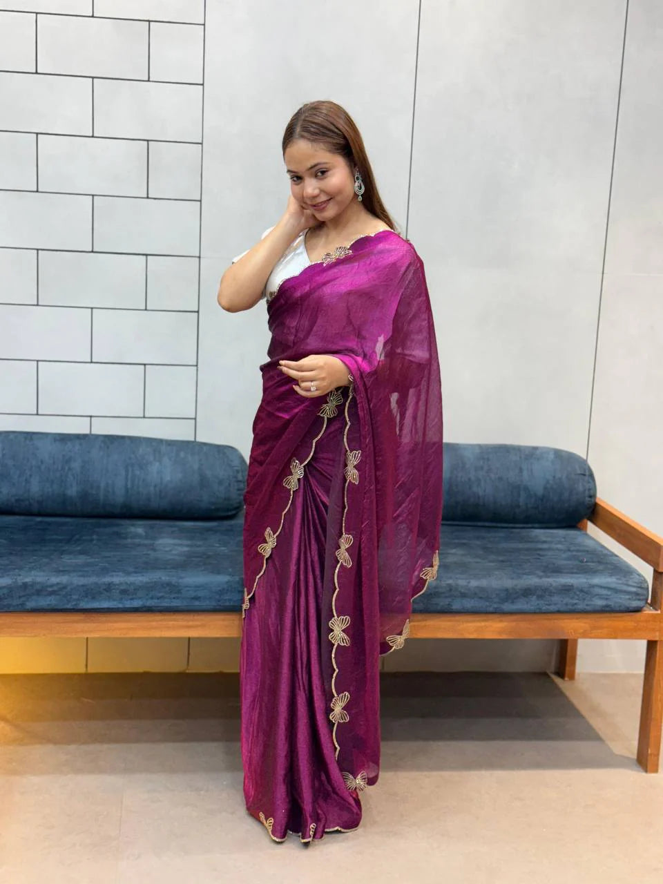 *WINE BUTTERFLY 🦋 CUT DANA DIAMOND 💎 PANEL WORK SAREE*