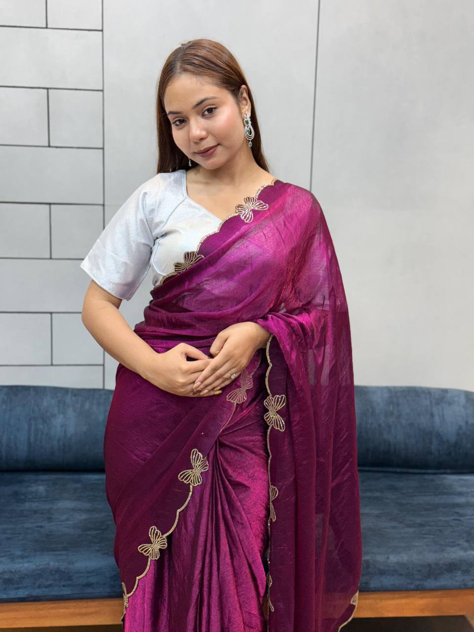*WINE BUTTERFLY 🦋 CUT DANA DIAMOND 💎 PANEL WORK SAREE*